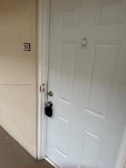 Picture of 6195 NW 186Th St # 213, Hialeah, FL 33015