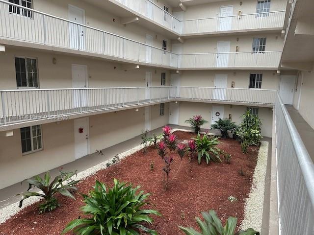 Picture of 6195 NW 186Th St # 213, Hialeah FL 33015