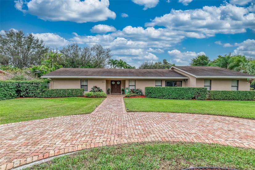 Picture of 9460 SW 147 St, Miami FL 33176