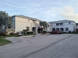 Picture of 870 NE 212Th Ter # 2, Miami, FL 33179