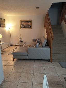Picture of 870 NE 212Th Ter # 2, Miami, FL 33179