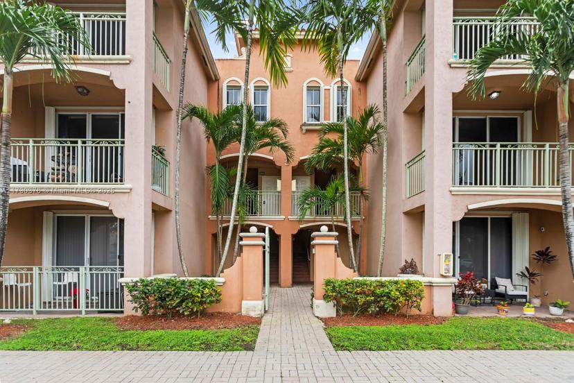 Picture of 6670 NW 114Th Ave # 635, Doral FL 33178