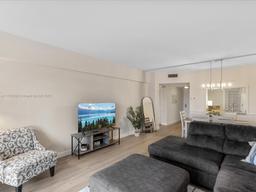 Picture of 1481 S Ocean Blvd # 414A, Lauderdale By The Sea, FL 33062