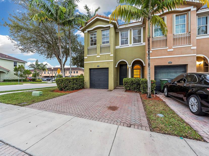 Picture of 2463 SE 15Th Ct, Homestead FL 33035