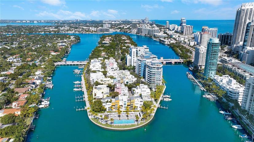 Picture of 6103 S Aqua Ave # 905, Miami Beach FL 33141