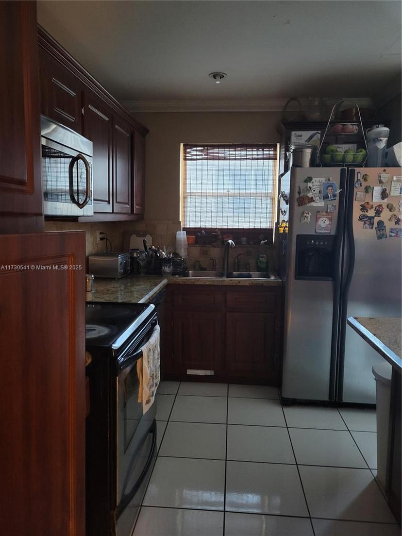 Picture of 1519 Drexel Ave # 202, Miami Beach FL 33139