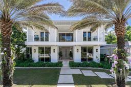 Picture of 6790 SW 76Th Ter, South Miami, FL 33143
