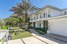 Picture of 6790 SW 76Th Ter, South Miami, FL 33143