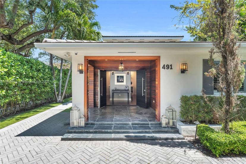 Picture of 491 SW 22Nd Rd, Miami FL 33129