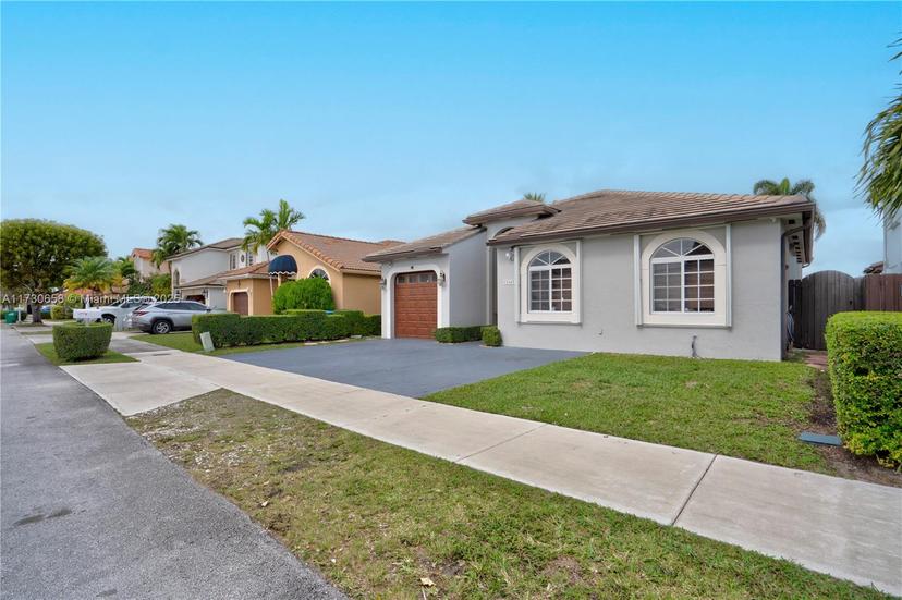 Picture of 15347 SW 33Rd Ln, Miami FL 33185