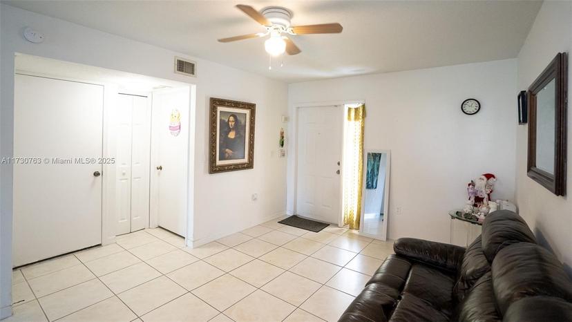 Picture of 1261 SE 28Th Ct # 103, Homestead FL 33035
