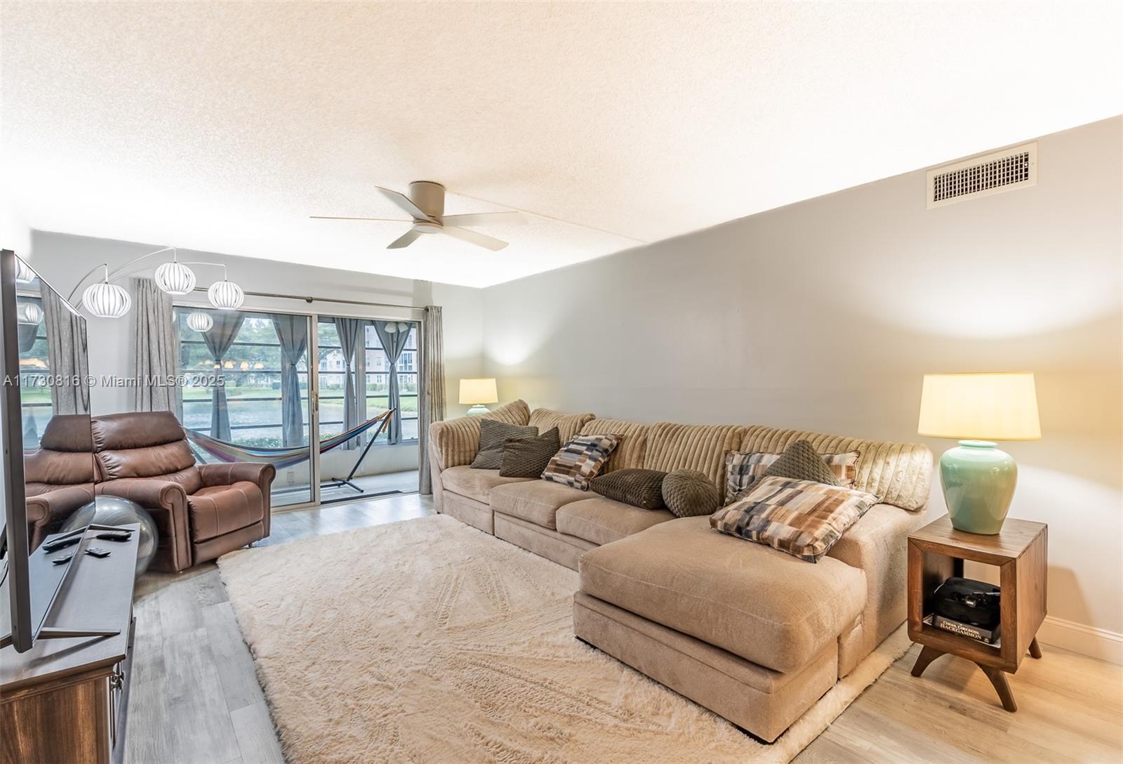 Picture of 1804 Eleuthera Pt # M1, Coconut Creek, FL 33066