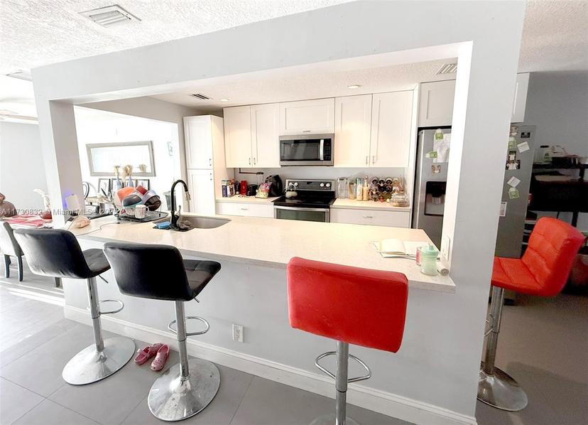 Picture of 8209 NW 8Th St # 1, Plantation FL 33324
