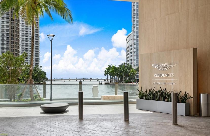 Picture of 300 Biscayne Blvd Way # 3709W, Miami FL 33131
