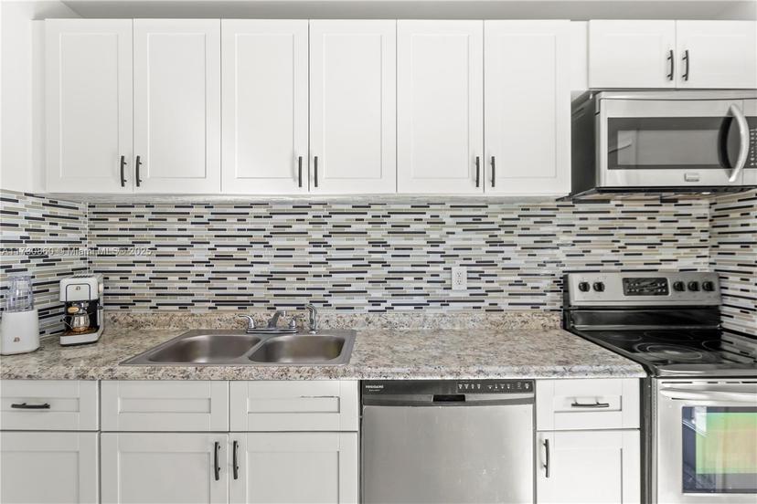 Picture of 4200 SW 38Th St, West Park FL 33023