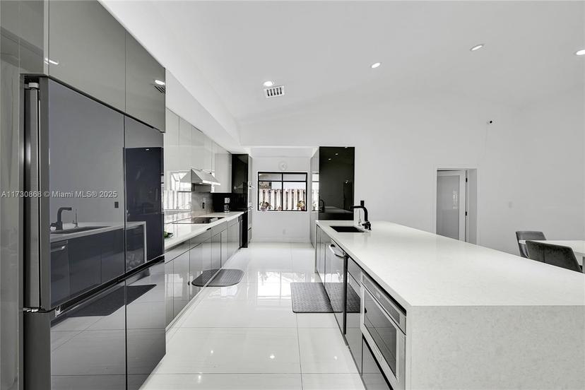 Picture of 7100 NW 49Th Ct, Lauderhill FL 33319
