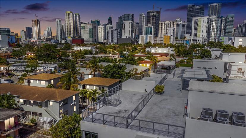 Picture of 545 SW 11Th St # 308, Miami FL 33129