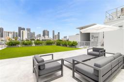 Picture of 545 SW 11Th St # 308, Miami, FL 33129
