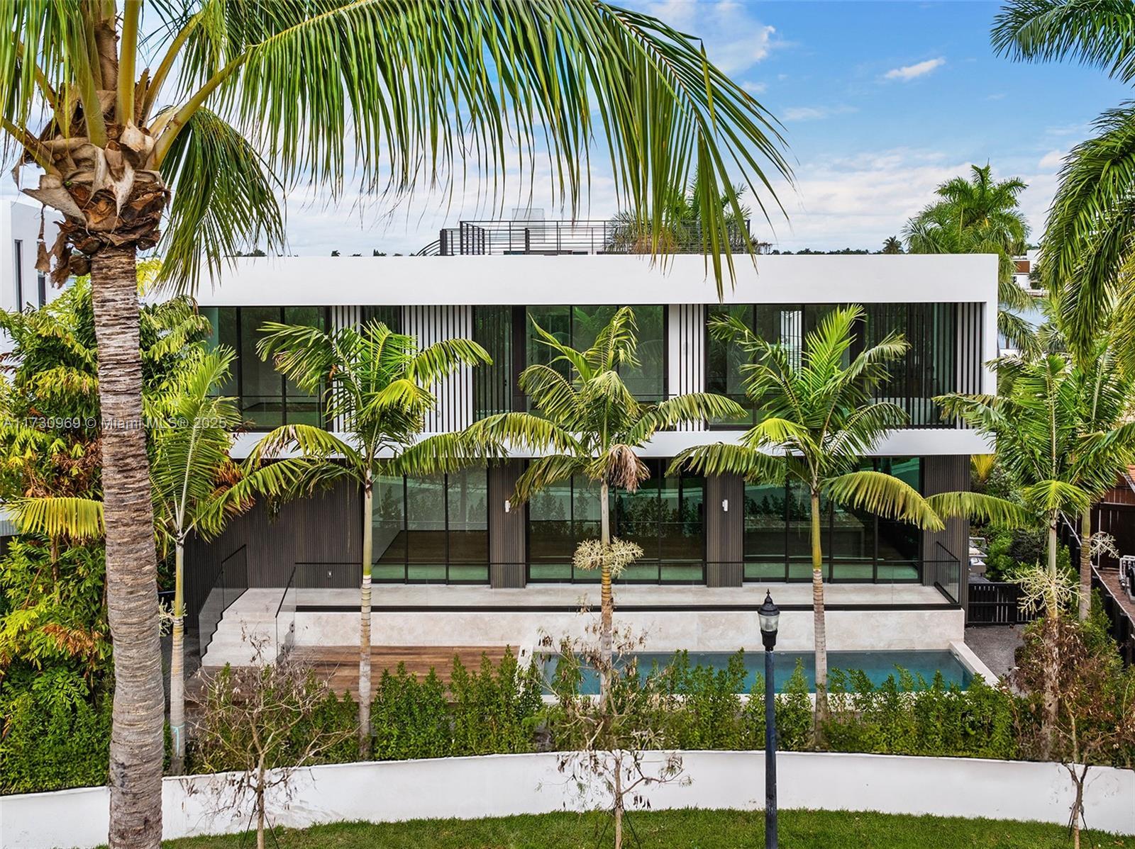 Picture of 291 Palm Ave, Miami Beach, FL 33139