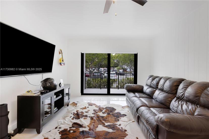 Picture of 1000 River Reach Dr # 119, Fort Lauderdale FL 33315