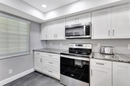 Picture of 805 Cypress Blvd # 301, Pompano Beach, FL 33069