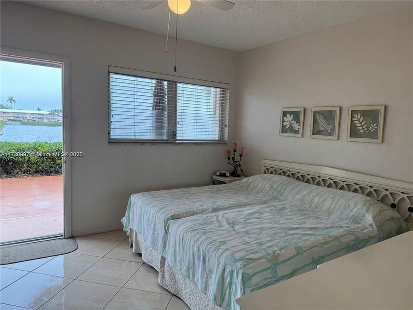 Picture of 1000 SW 10Th Avenue # 7P, Hallandale Beach FL 33009