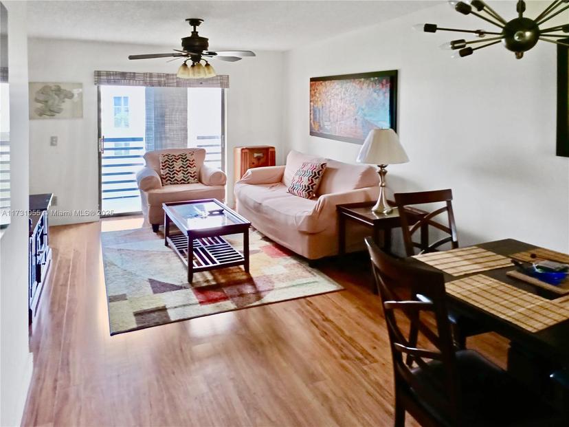 Picture of 10402 Sunrise Lakes Blvd # 201, Sunrise FL 33322
