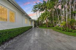 Picture of 8858 Froude Ave, Surfside, FL 33154