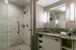 Picture of 551 N Fort Lauderdale Beach Blvd # H804, Fort Lauderdale, FL 33304