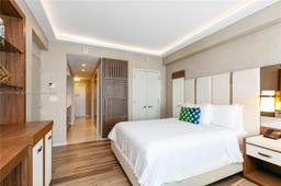 Picture of 551 N Fort Lauderdale Beach Blvd # H804, Fort Lauderdale, FL 33304