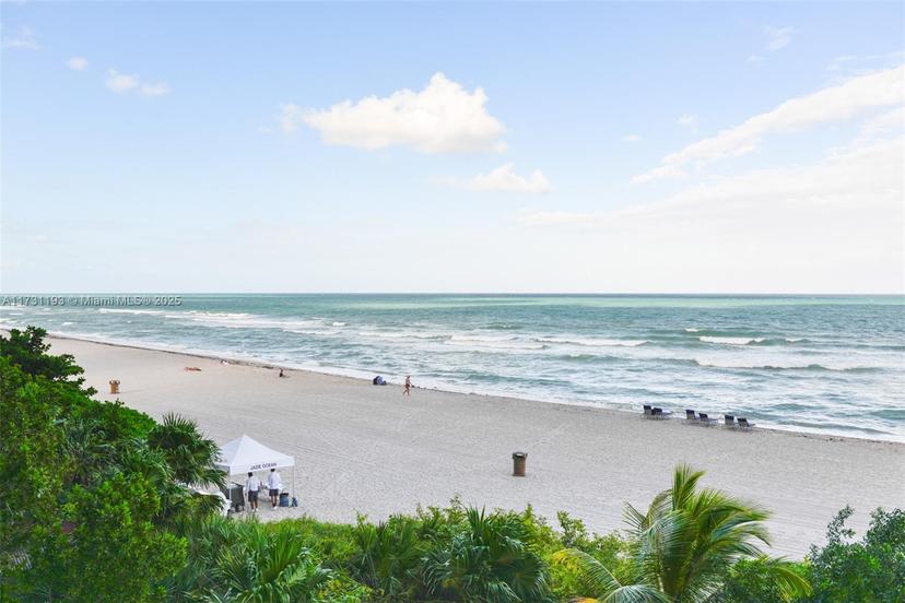 Picture of 17121 Collins Ave # 803, Sunny Isles Beach FL 33160