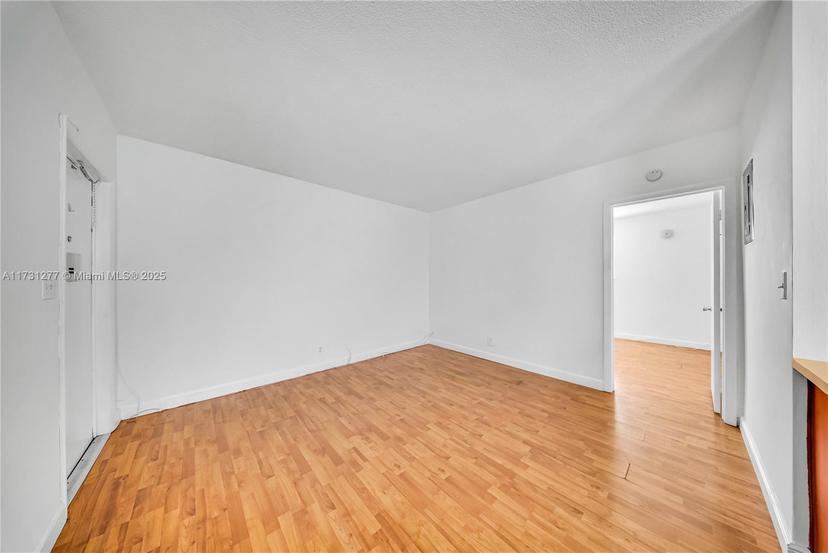Picture of 3525 Tyler St # 9, Hollywood FL 33021