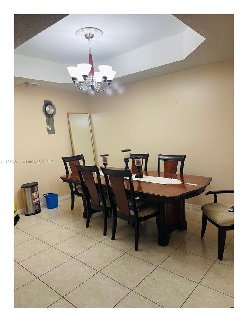 Picture of 10653 SW 8Th St # 2407, Pembroke Pines FL 33025