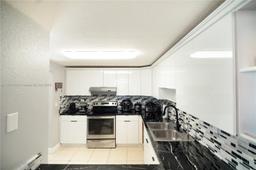 Picture of 6950 Miami Gardens Dr # 502, Hialeah, FL 33015