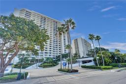 Picture of 2500 Parkview Dr # 808, Hallandale Beach, FL 33009