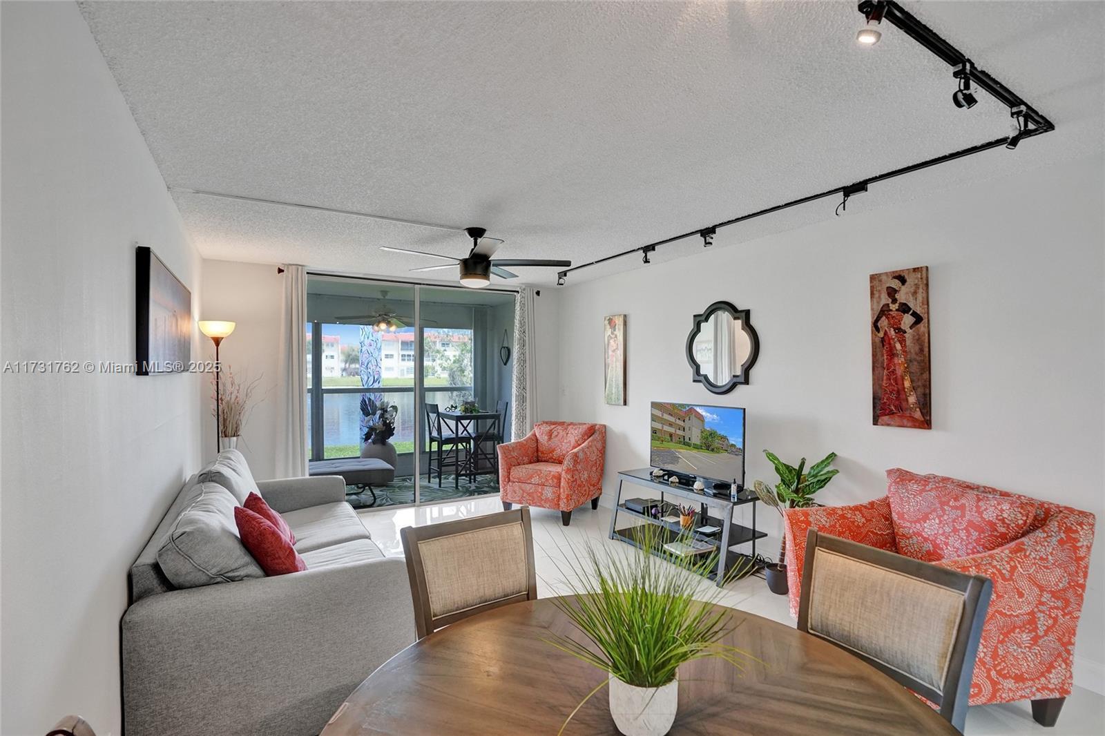 Picture of 2850 W Sunrise Lakes Dr # 106, Sunrise, FL 33322