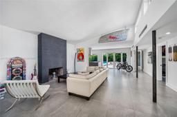 Picture of 835 Fairway Dr, Miami Beach, FL 33141