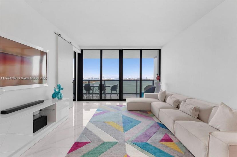 Picture of 3131 NE 7Th Ave # 1902, Miami FL 33137