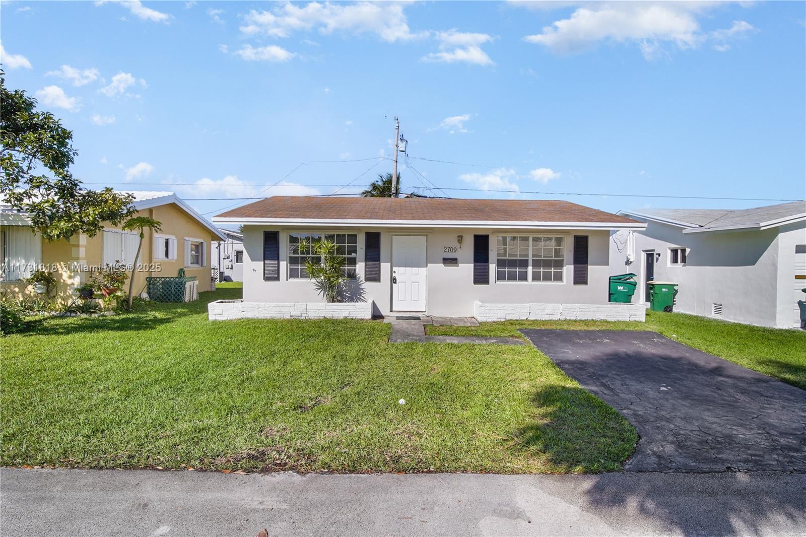 Picture of 2709 NW 54Th St, Tamarac, FL 33309