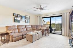 Picture of 2200 S Cypress Bend Dr # 406, Pompano Beach, FL 33069