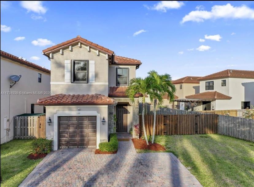 Picture of 139 NE 37Th Rd, Homestead FL 33033