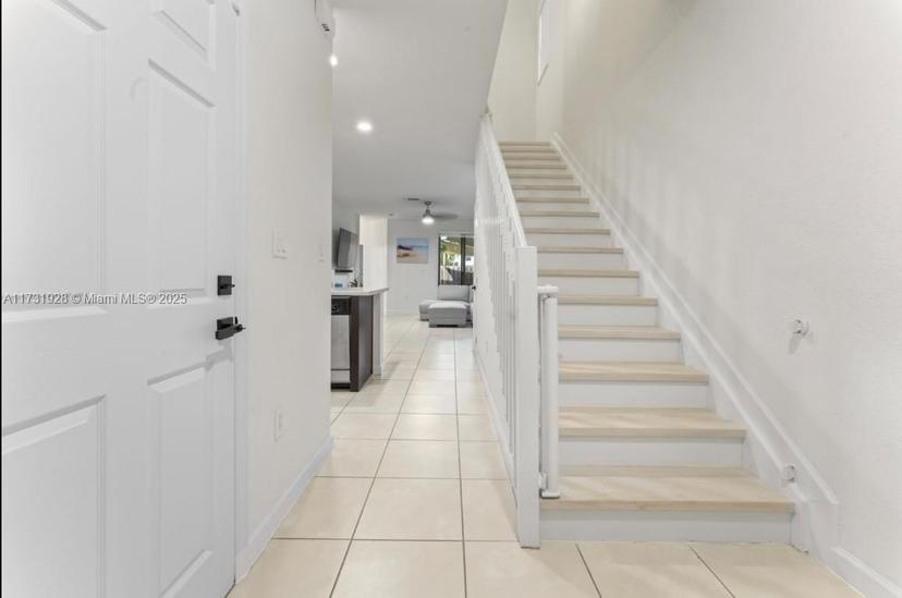 Picture of 139 NE 37Th Rd, Homestead FL 33033