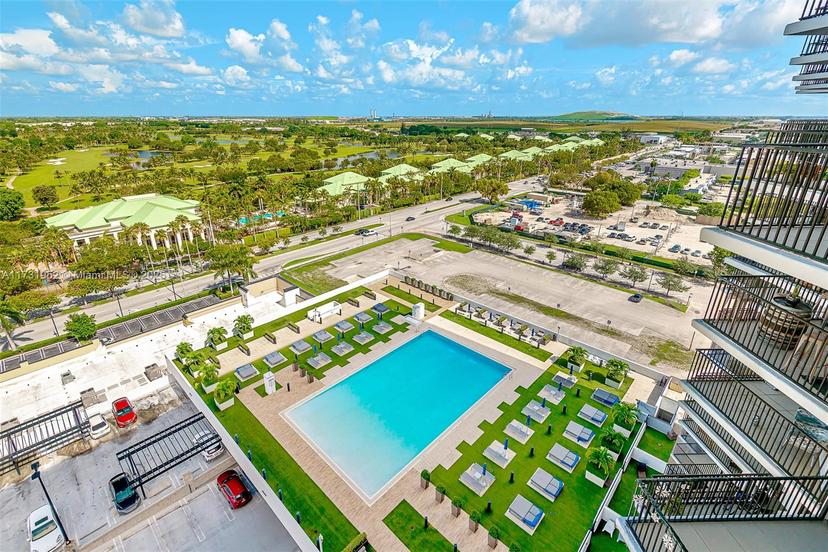 Picture of 5300 Paseo Blvd # 1404, Doral FL 33166