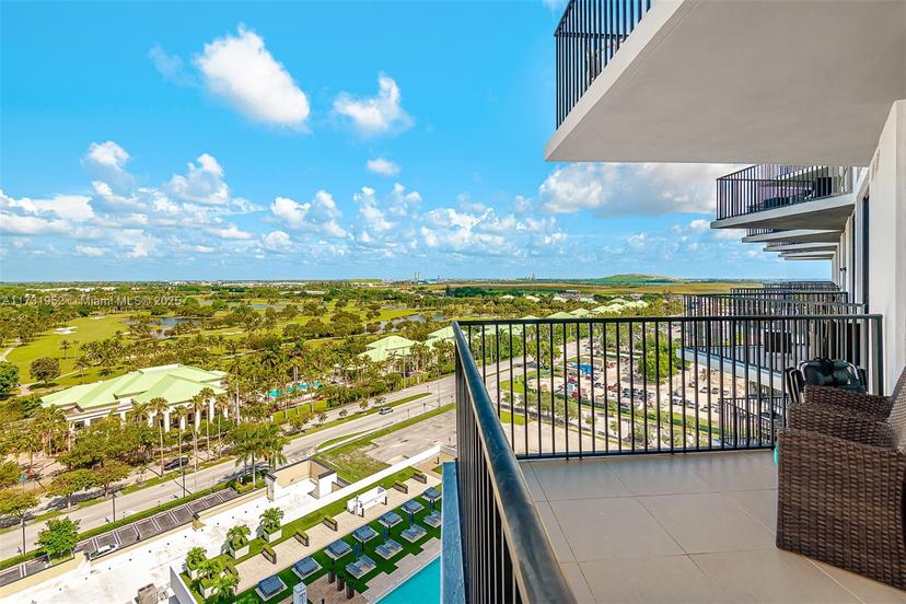 Picture of 5300 Paseo Blvd # 1404, Doral FL 33166