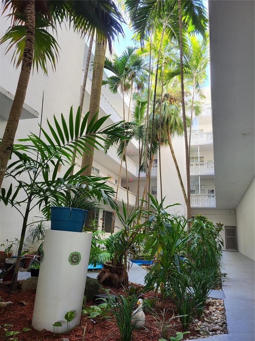 Picture of 9700 E Bay Harbor Dr # 506, Bay Harbor Islands FL 33154