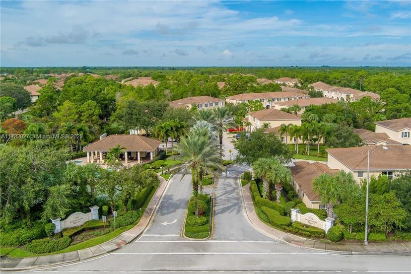 Picture of 55 SW Squirrel Nest Way, Stuart FL 34997
