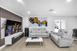 Picture of 4510 NW 168Th Ter, Miami Gardens, FL 33055
