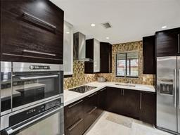 Picture of 3507 Green Leaf Cir # 2004, Hollywood, FL 33021