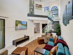 Picture of 3507 Green Leaf Cir # 2004, Hollywood, FL 33021