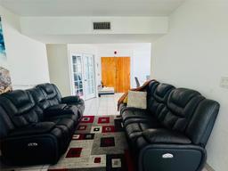 Picture of 11780 SW 18Th St # 2, Miami, FL 33175